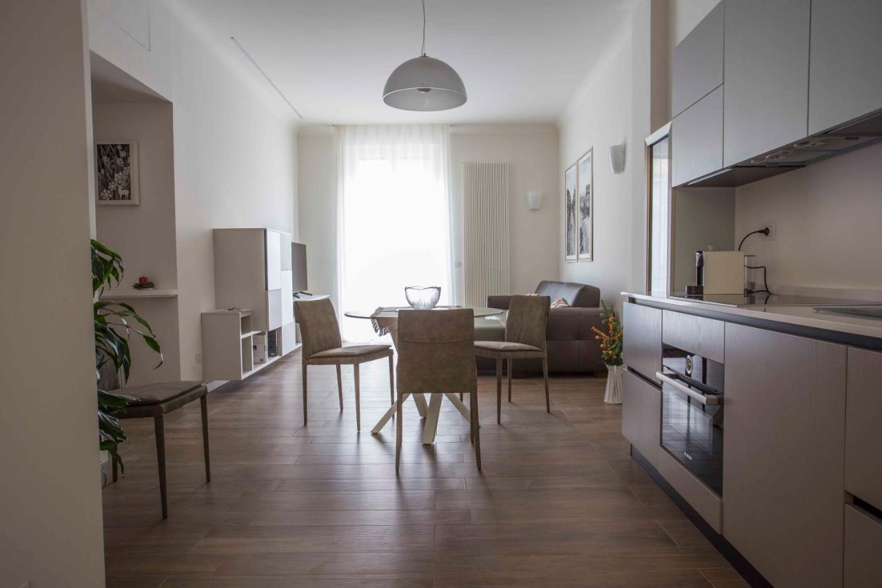 La Casa Di Nausicaa - Aurora Apartment เรจโจ ดี คาลาเบีย ภายนอก รูปภาพ