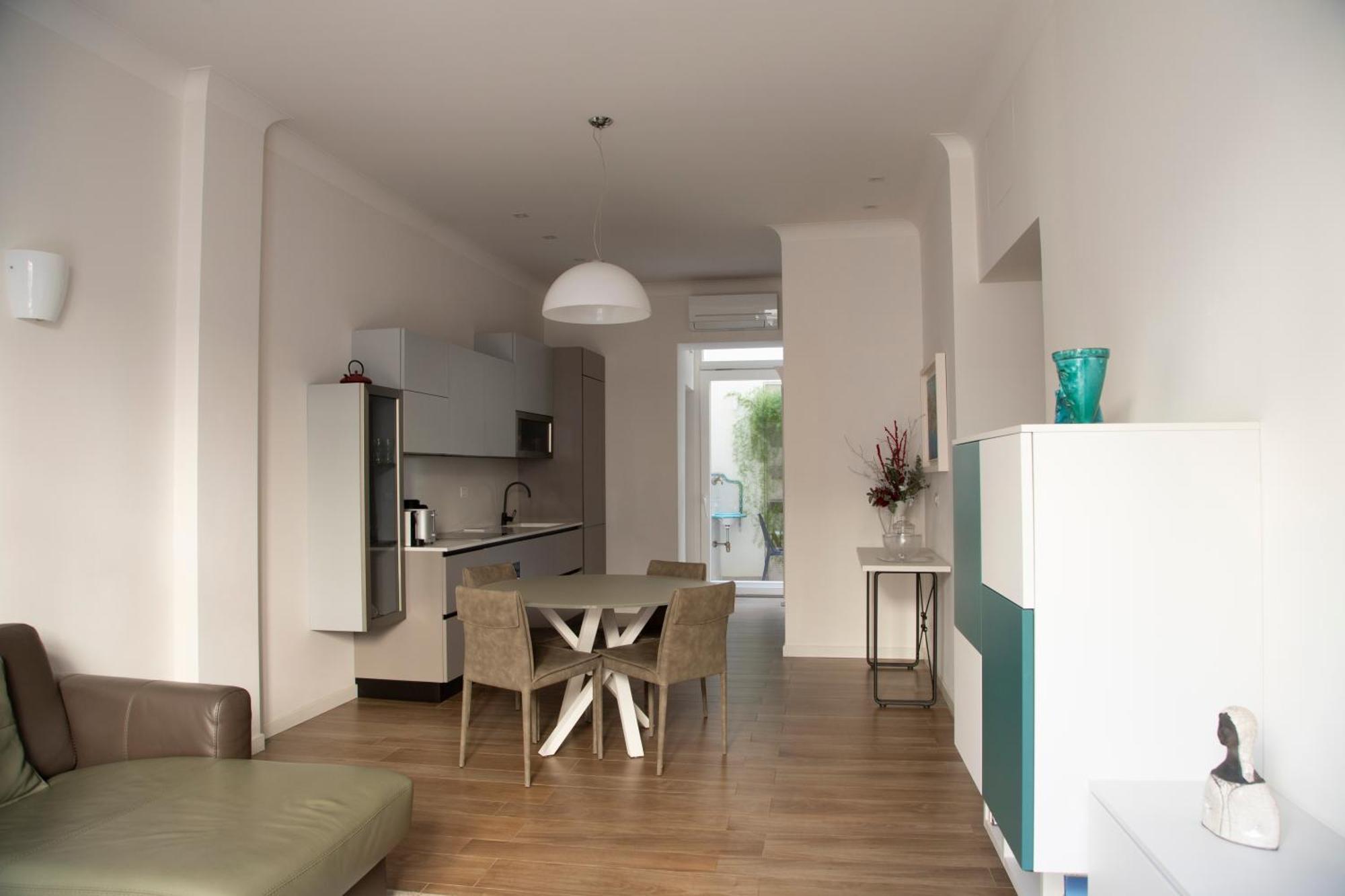 La Casa Di Nausicaa - Aurora Apartment เรจโจ ดี คาลาเบีย ภายนอก รูปภาพ